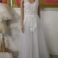 Women Wedding Dress Sleevless Flowers Lace Dress